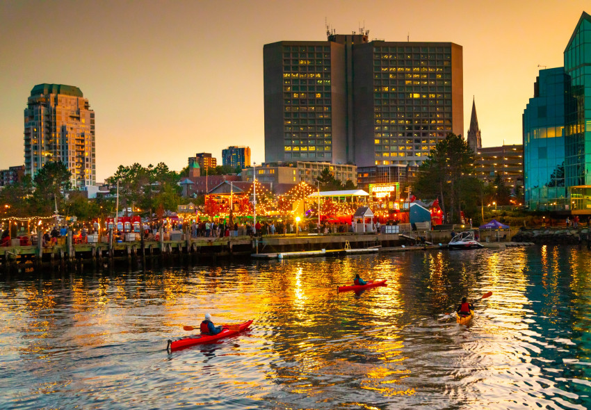 Sea-Kayaking at Sunset