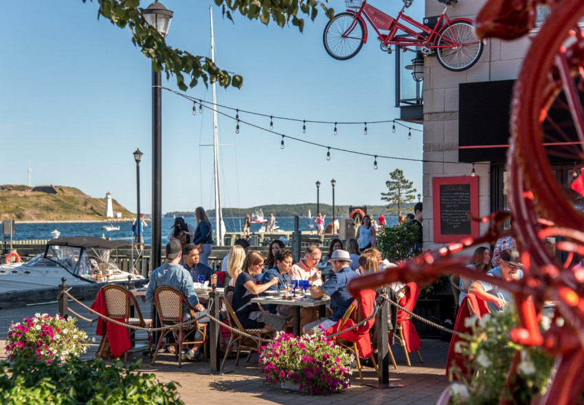 Waterfront Dining