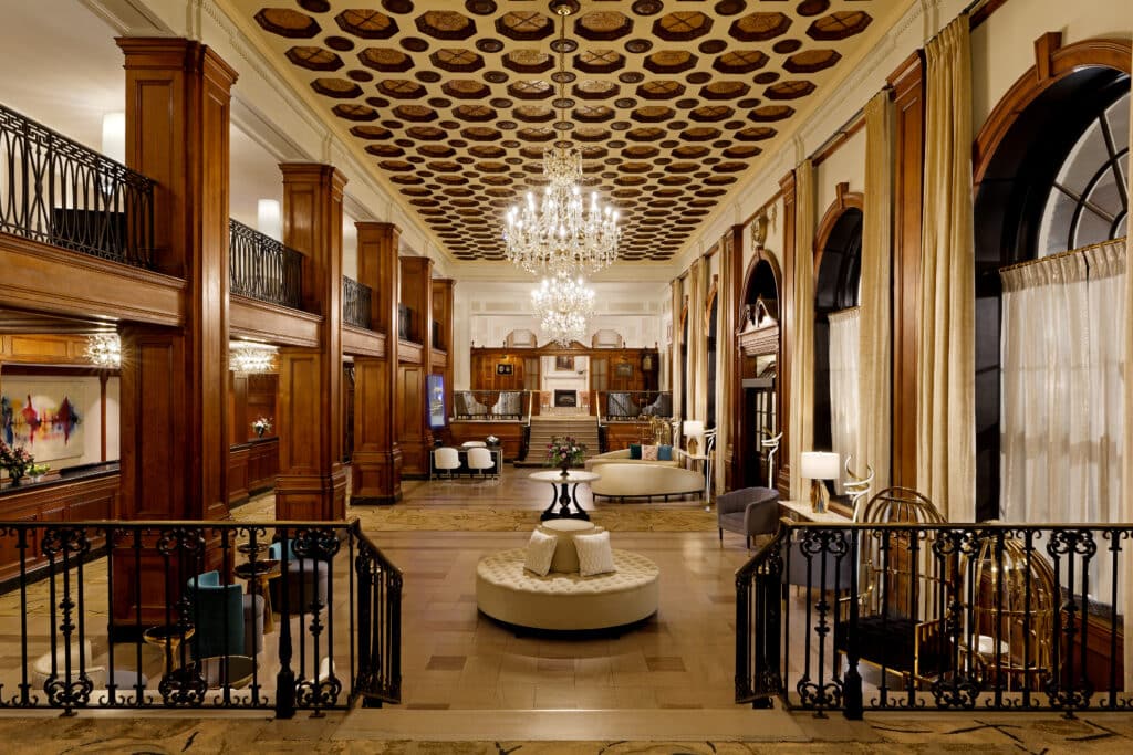 Lobby - Lord Nelson Hotel & Suites